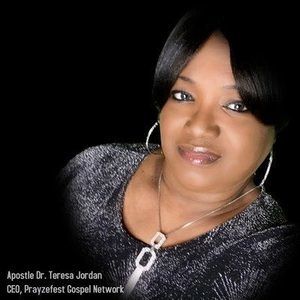 Meet your Posher, Teresa